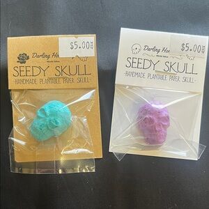 Seedy Skull Handmade Plantable Paper Skulls - Various colors